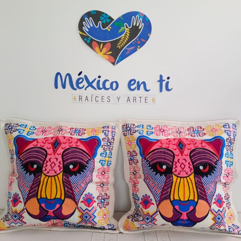 Funda para cojín pantera